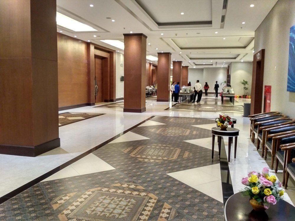 Sahid Raya Hotel & Convention Yogyakarta Maguwo Экстерьер фото